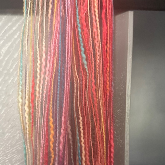 Source Unknown Vibrant Multicolor Scarf - Picture 4 of 5